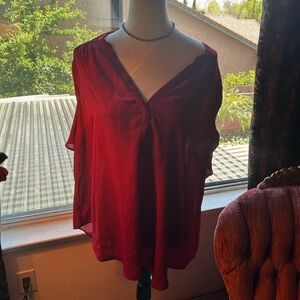Elegant Red Women's Top Torrid 2x